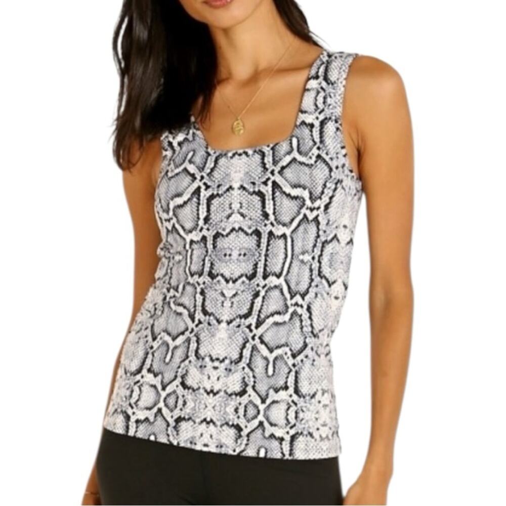 Varley womens size XS extra small snakeskin athletic tank black white lined